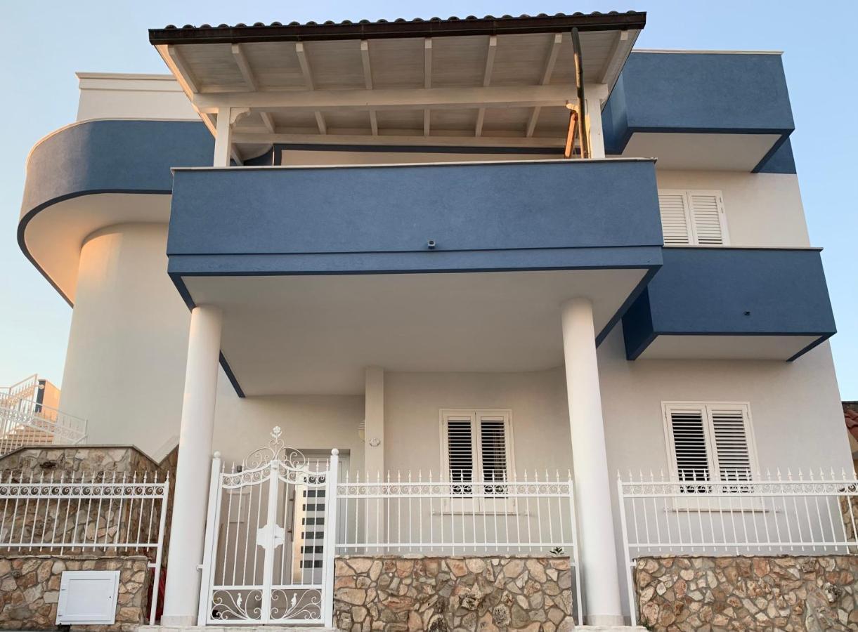 Aquarama Rooms & Apartments Torre Squillace Exterior photo